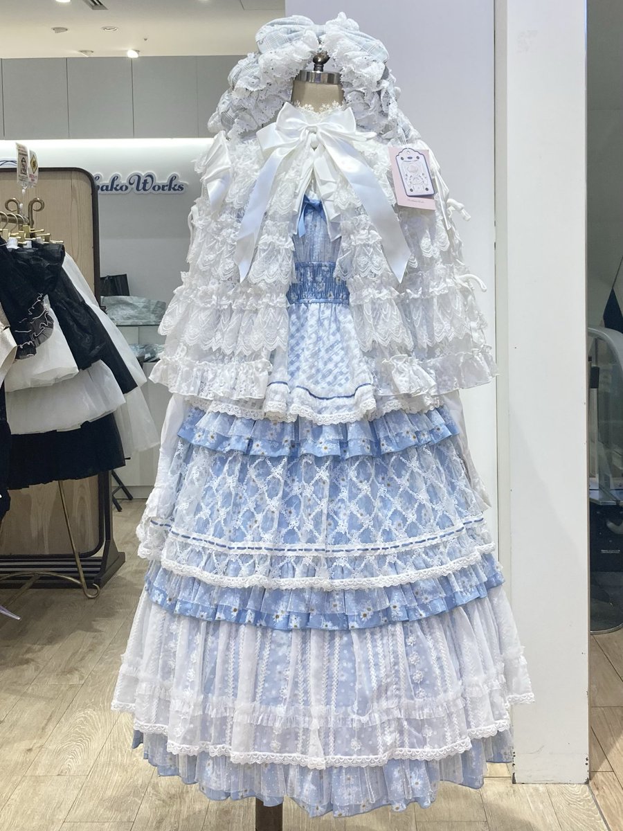 こんにちは🫧 #星箱新宿店 です🕊️🩵 《あけぼのの供人×そよ風の歌声