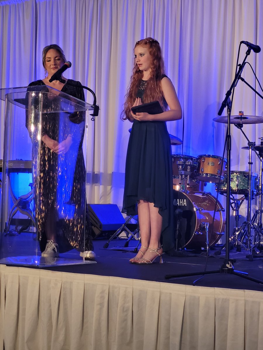 AddyBethMartin's tweet photo. This past Saturday was incredible! I had the honor of co-emceeing the EAST Boundless Gala, and it was an amazing experience from start to finish. I got to speak on stage, help lead the event, and meet so many inspiring and awesome people along the way! 💙🩶
@EASTinitiative https://t.co/OkqTyvGOPo