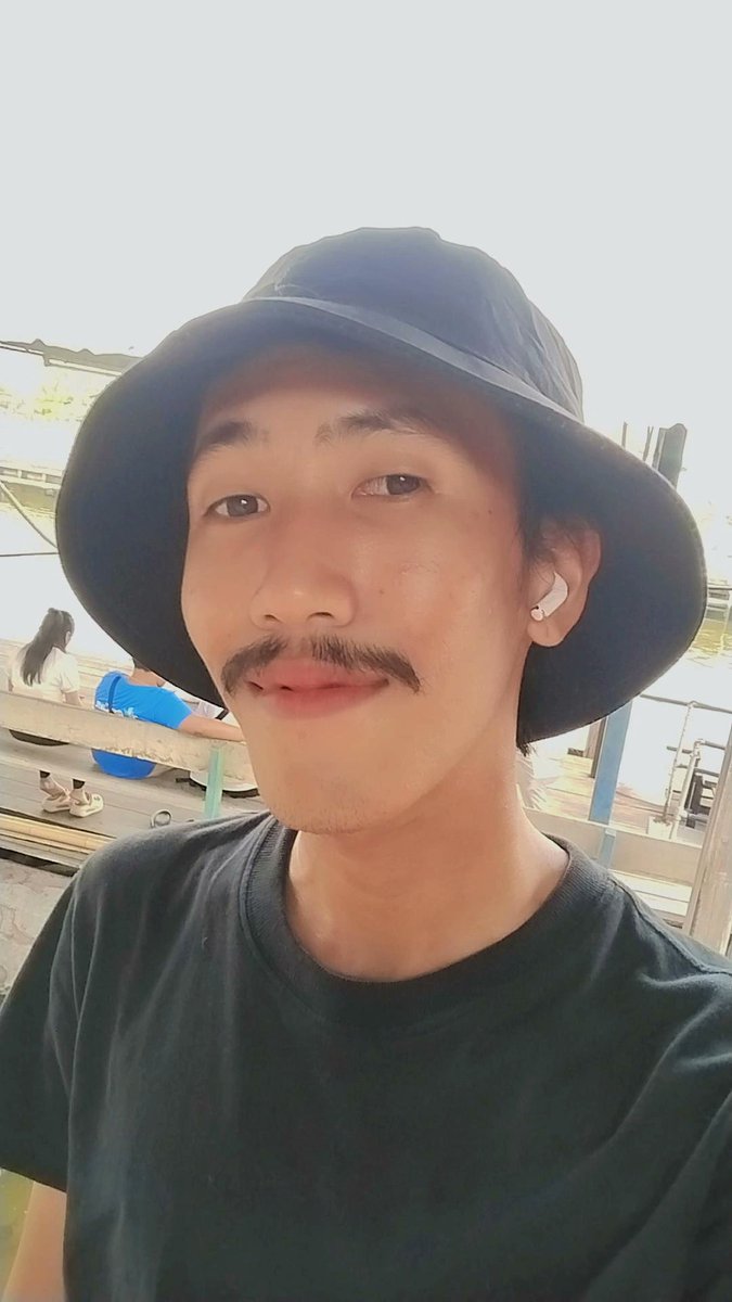 nuttapatep22's tweet photo. ปล��อยปลา เสร็จ ก็หาที่ไปปล่อย น้ำ ต่อ 
#รัชดา #นนท์ #ลาดพร้าว สาว 2 คนไหนอยากผลัดเสียบ บ้าง 😁😁 https://t.co/0QC9gj4f55