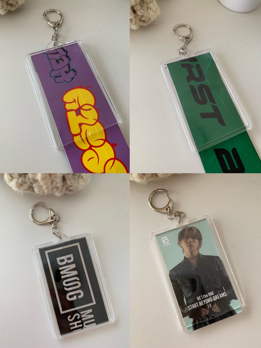 besty__hn's tweet photo. 【BESTYのご参考までに🥇】
DAISOのフォトホルダーに配送された時のテープ入れるとほぼピッタリです🥰

もしかしたらと思ってムビチケ購入特典入れてみたら数ミリだけ大きかったので何枚かもっていて切っても良かったら入れられると思います✨
#HelloMyBESTY2 #BF_StadiumLive2026 
#BEFIRST #BESTY https://t.co/KqVMxjt8tz