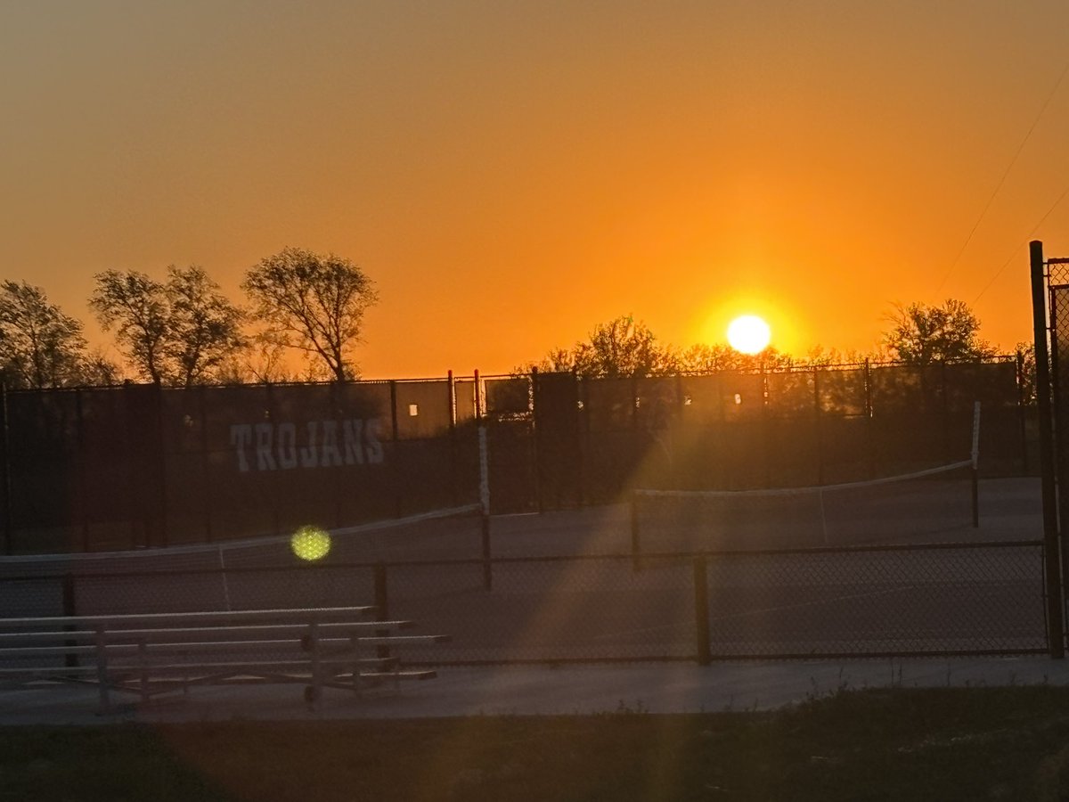 jhcooley's tweet photo. 14 strong this morning at The Feedlot! @F3TheFeedlot @F3SarpySwagger 

An absolute perfect morning outside with the boys! https://t.co/9MAYFOQOZH