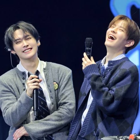 SKZ BASE tweet media