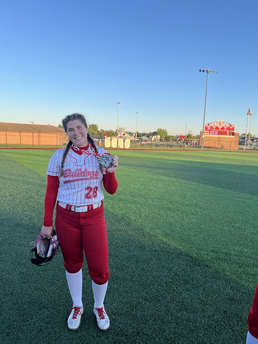 CPHS Softball tweet media