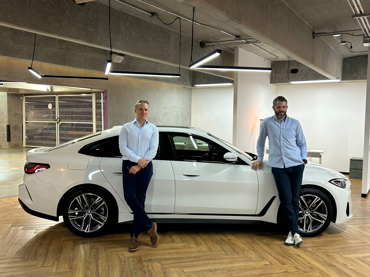 QuadrantMX's tweet photo. #ClientesQuadrant | En entrevista con @MujerEjecutiva_, Rodrigo y Andrés de la Piedra, cofundadores de WAHU, autotech que transforma la movilidad en México, abordaron los retos que enfrentan las mujeres en la compraventa de autos, especialmente en temas de seguridad y confianza. https://t.co/gRulWIKSn8