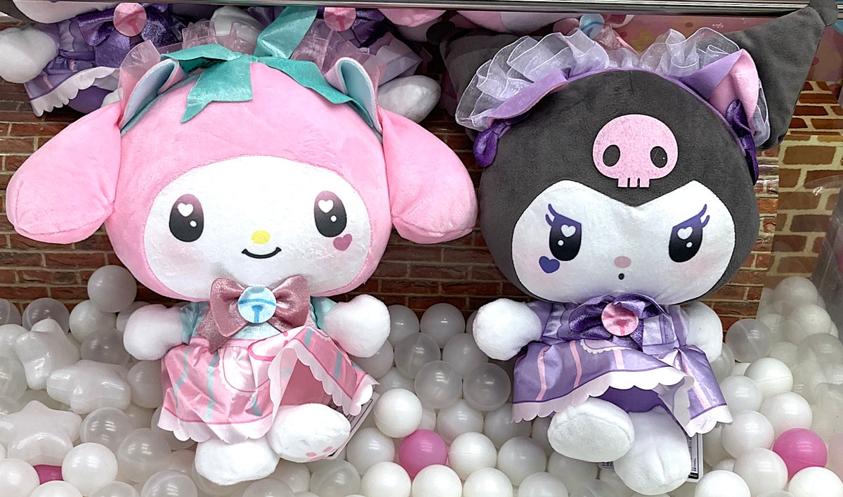 景品情報】 マイメロディ・クロミ ねこみみメイドカフェBIGぬいぐるみ
