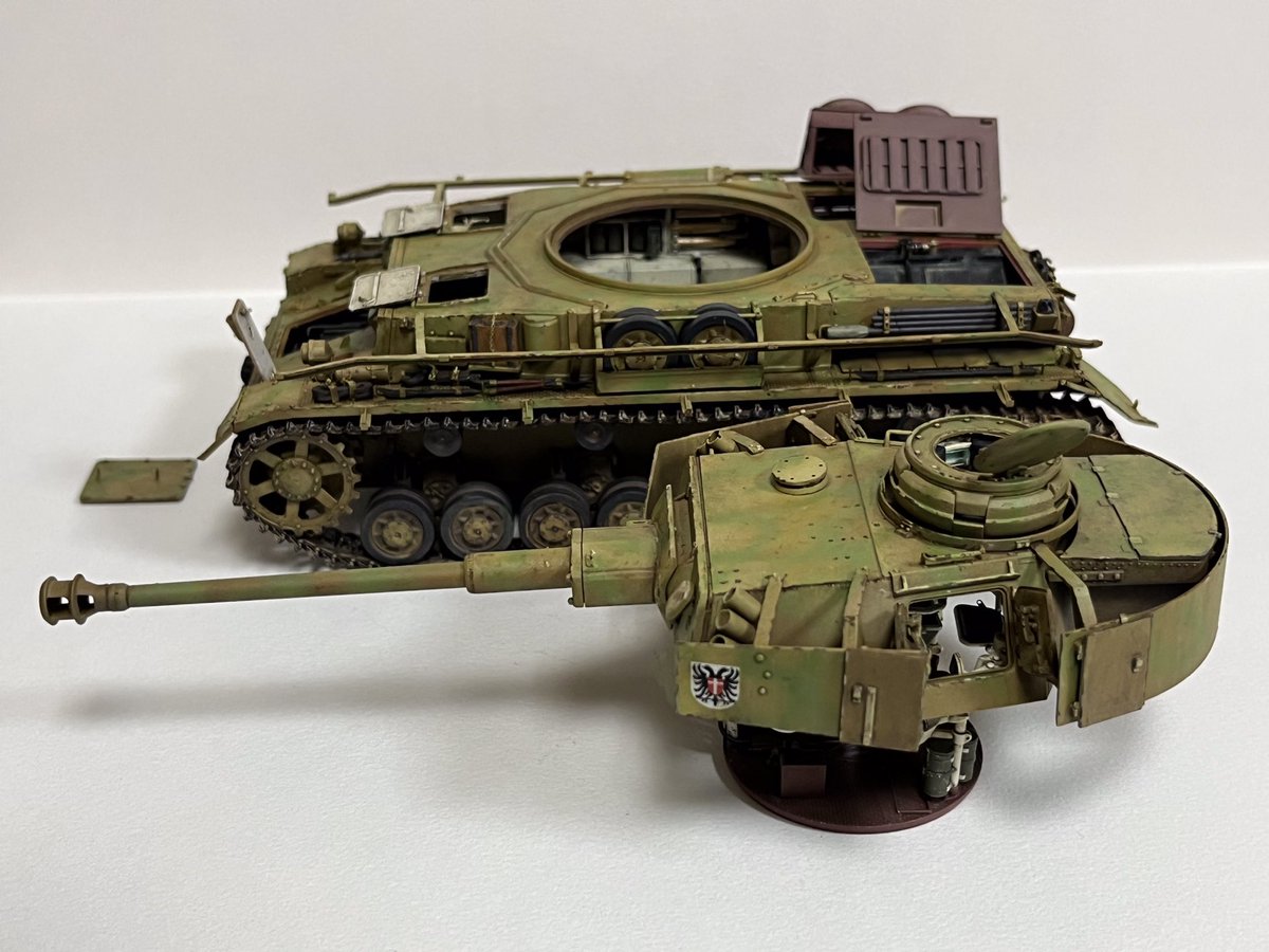 Evilride's tweet photo. ライフィールドモデル　Ⅳ号戦車G型後期フルインテリア完成
明日からのホビーショーに持って行きます。
南館N203 プラスチックウォーリアーズです。
#今月作ったプラモ晒そうぜ https://t.co/fhdEp36FBJ