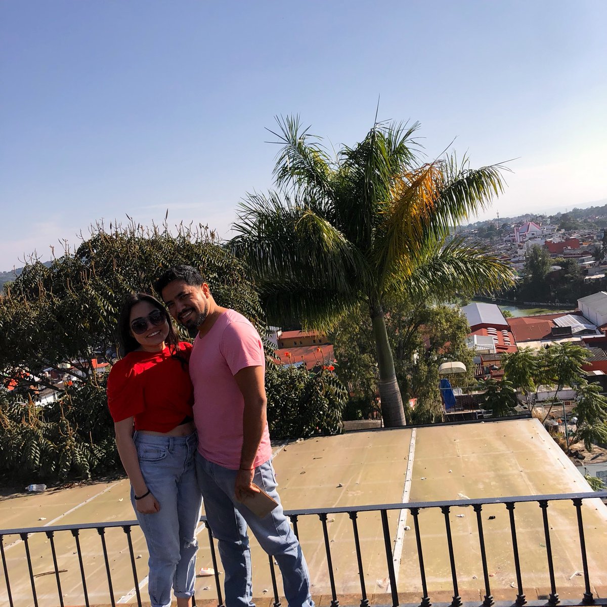 EsliDanSW's tweet photo. ¡Holaaaa! 🍍
¿Dónde andan? 
¿Qué hacen?
Nosotros ya rumbo a casa.
🙈🙈🥰 https://t.co/ydIgE7A4Io