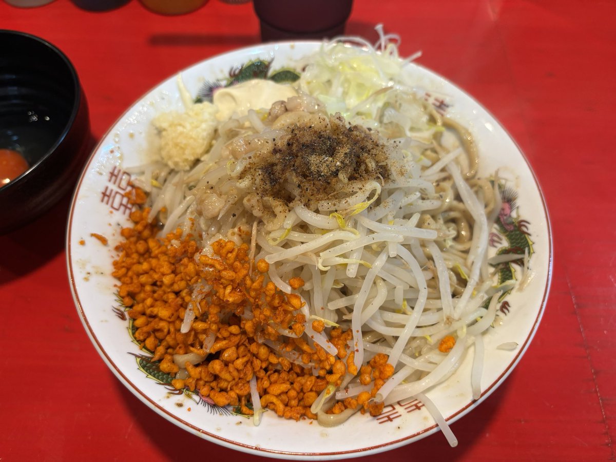 petit_pas556's tweet photo. 鷹の目 https://t.co/iSgPwGEZ7q