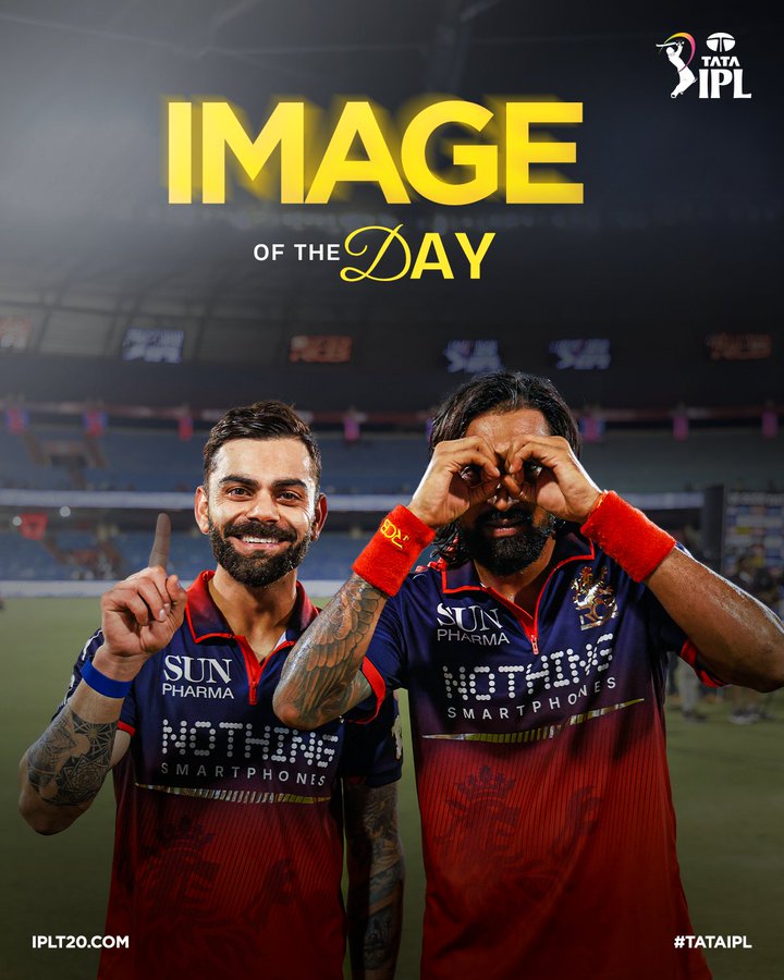 ritik89582's tweet photo. IPL POSTER FOR VIRAT KOHLI &amp; KRUNAL PANDYA. ♥️🫂

- What a amazing picture https://t.co/gQKGOgHzgl