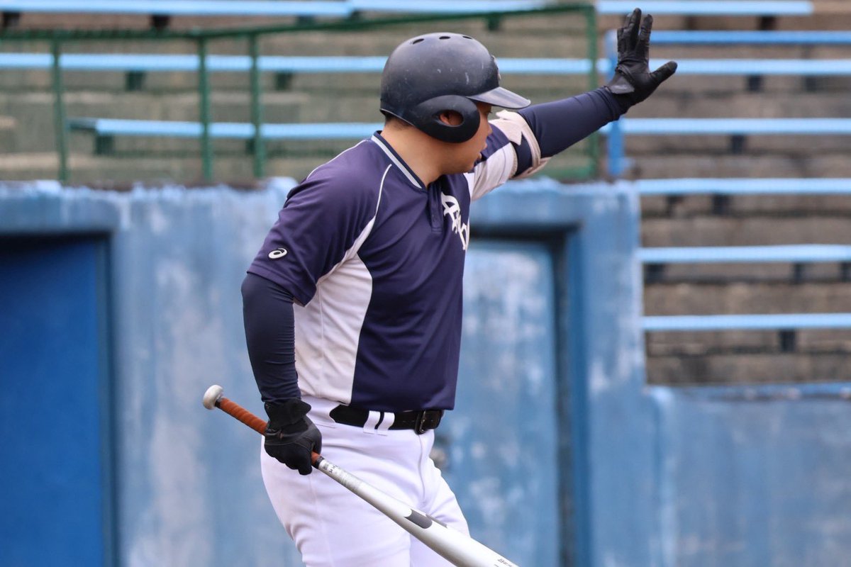 ambt15's tweet photo. 5月9日、男鹿市営球場にて秋田県立大学との練習試合を行いました。結果は以下の通りです
1試合目
秋田14-6秋田県立
2試合目
秋田県立4-1秋田
両試合とも、打線が繋がり、チーム全体で流れを作ることができた良い試合となりました。この調子で、東医体まで駆け抜けていきましょう💪 https://t.co/pRL6J5Q9nh