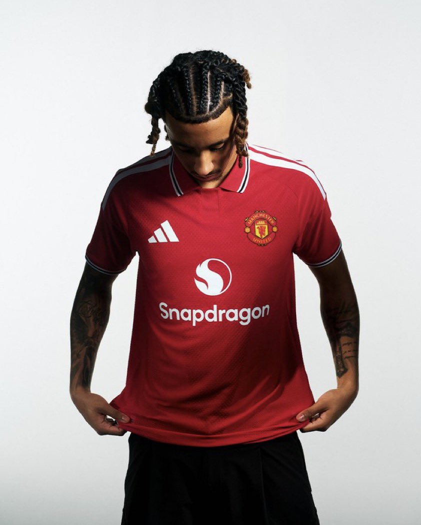 Manchester United TR tweet media
