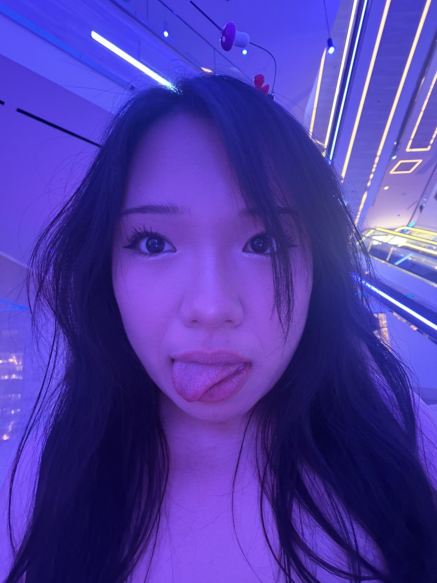 jackie tweet media