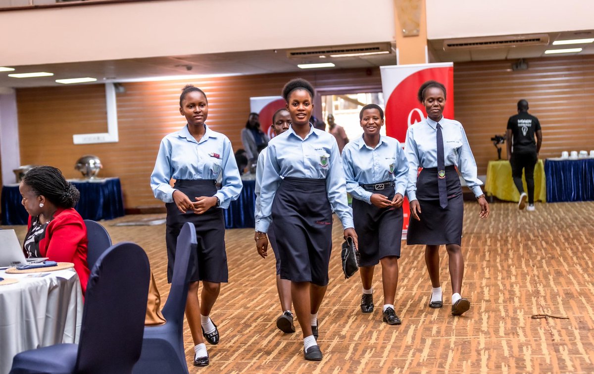 WiE_Uganda's tweet photo. 𝐄𝐦𝐩𝐨𝐰𝐞𝐫𝐢𝐧𝐠 𝐘𝐨𝐮𝐧𝐠 𝐖𝐨𝐦𝐞𝐧 𝐭𝐨 𝐦𝐚𝐤𝐞 𝐂𝐚𝐫𝐞𝐞𝐫 𝐢𝐧𝐟𝐨𝐫𝐦𝐞𝐝 𝐝𝐞𝐜𝐢𝐬𝐢𝐨𝐧𝐬 
We remain committed to mentoring and inspiring young girls to pursue STEM disciplines through the Women in Energy Project. 
By breaking stereotypes and fostering curiosity, we are shaping the next generation of women leaders in the Energy sector! 
#WomenInEnergy
