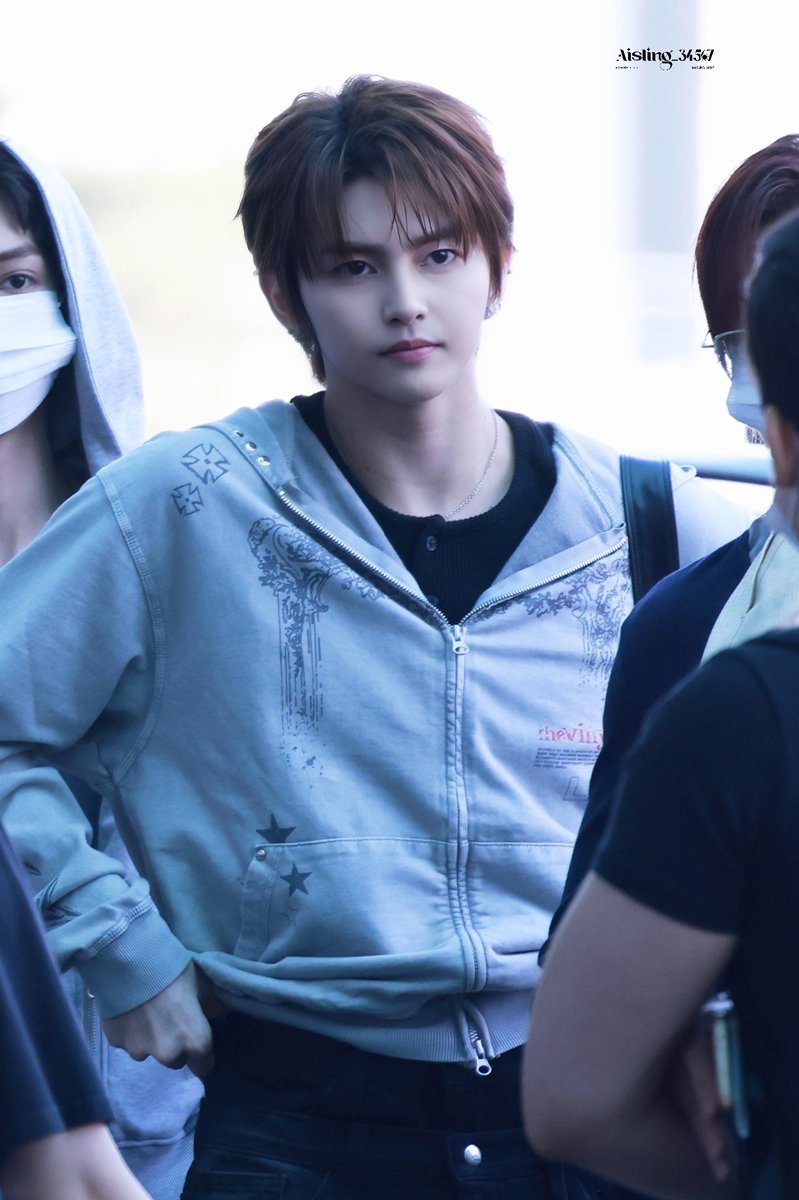 셀민수 tweet media