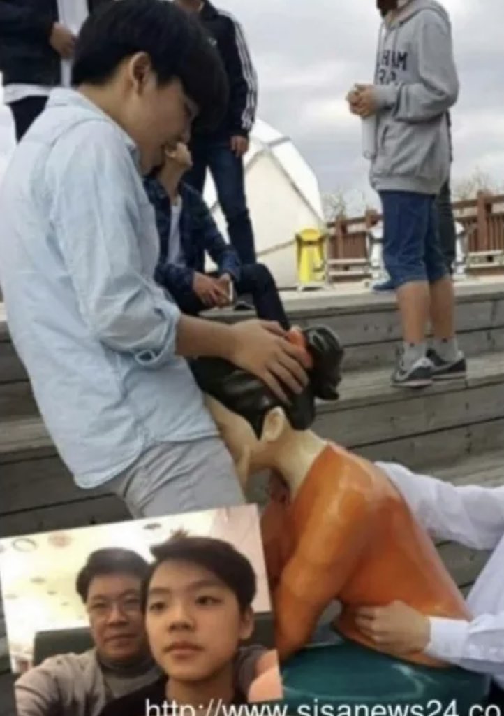 코케 tweet media