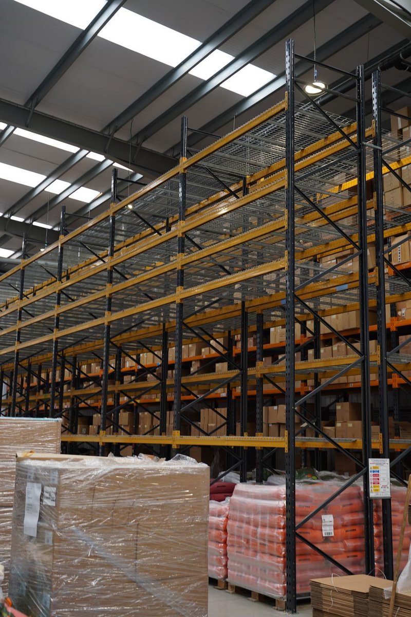 pressonvinyl's tweet photo. New racking installed 📦✨

We’ve upgraded our storage setup to help improve flow and keep everything organised behind the scenes as we continue building capacity in the plant 🎧

#vinylpressing #behindthescenes #recordpressing #vinylrecords #musicmanufacturing https://t.co/dFjxqea2yG