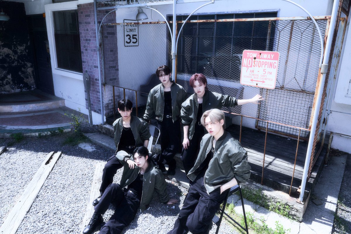 チケット本日発売スタート‼️ ＼ #Drop LIVE IN JAPAN : ☀️First