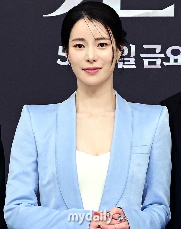 KoreanUpdates! tweet media