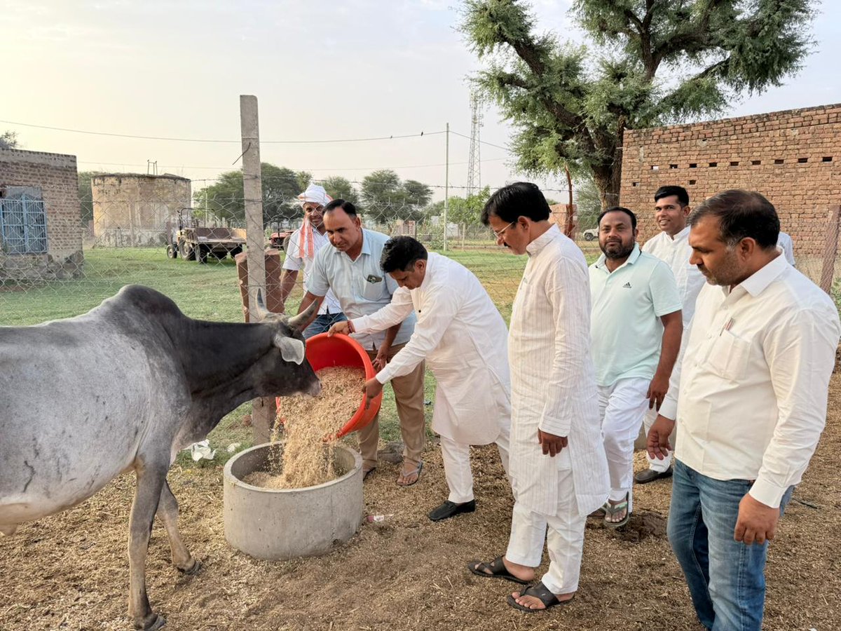 Manoj Batar (मोदी का परिवार) tweet media