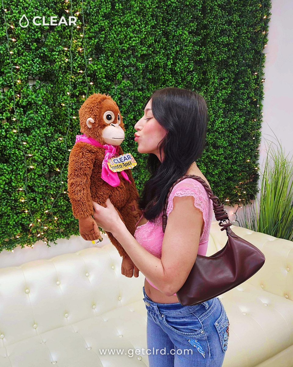 get_clrd's tweet photo. “Had to kiss Jimmy again now that I’m tested 😉” 💖🐒

Thank you and huge shoutout to @ChainsAlexxxa  for bringing the good vibes and staying on top of her health 🧪🔥

Jimmy’s clearly having the best week ever ✨🐒
👉 Come through & get CLEARED: https://t.co/XlNbZiojbQ

#GETCLRD ✨