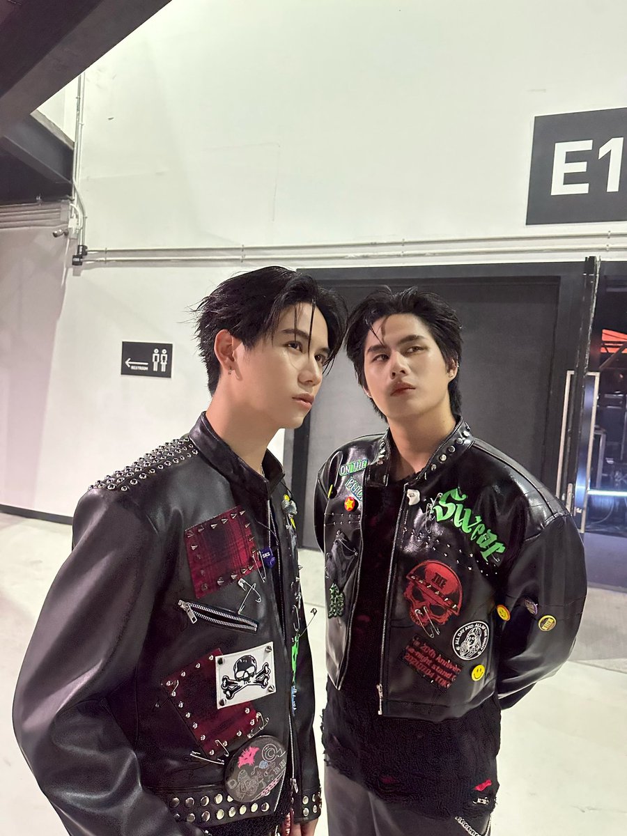 ตะเอิร์น tweet media