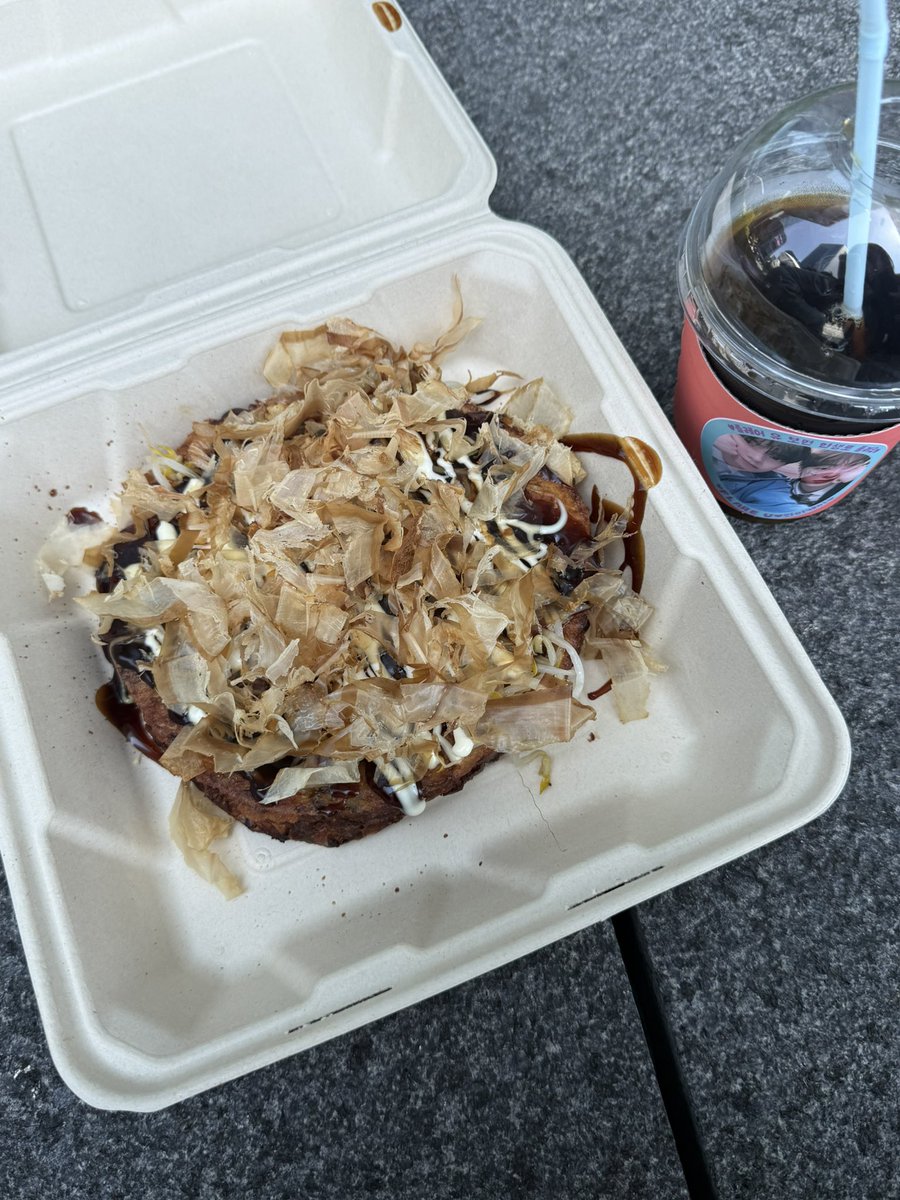 imalwaysliyu's tweet photo. 엠카 첫방 역조공 오코노미야키!!!
팬매님이 멤버분들이 이걸로 해주세요.라고 딱 지정하셧대요 ㅋㅋㅋ https://t.co/gv6QAKIJmS
