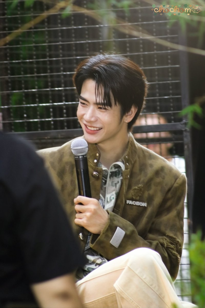 ชอชม (บ่าวใช้เรือนพี่จอม) tweet media