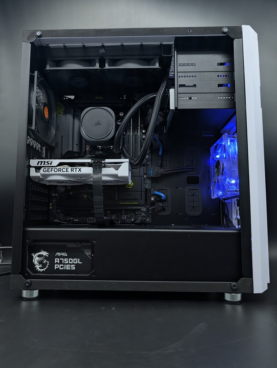 お客様からご依頼頂いた組立代行自作PCご紹介❗️ 265Kと5060構成