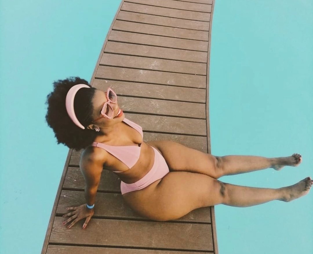 ZANELE tweet media