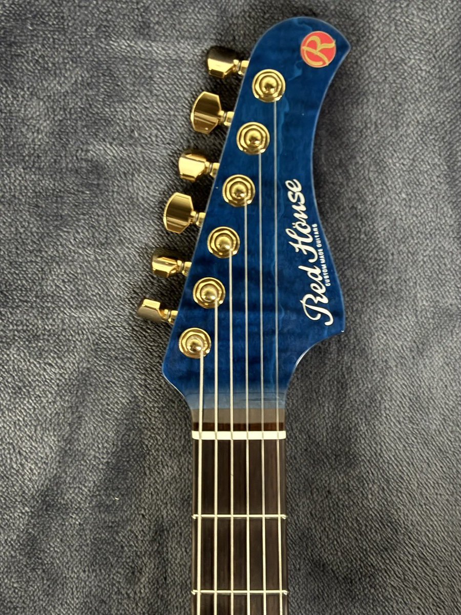 Red House Guitars tweet media