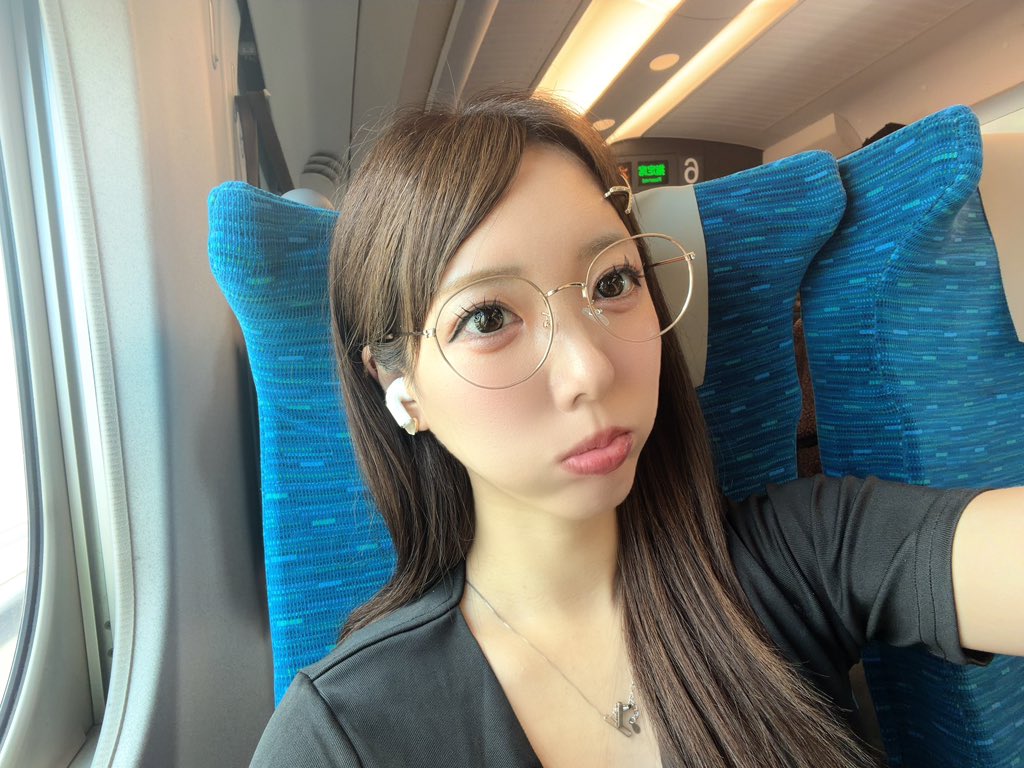 カノン tweet media