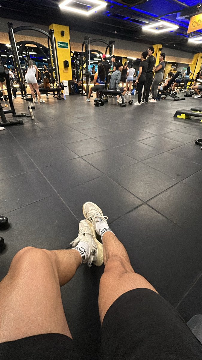pedrotatis2's tweet photo. Miércoles 🍑💙 https://t.co/EGMJFNe0L2