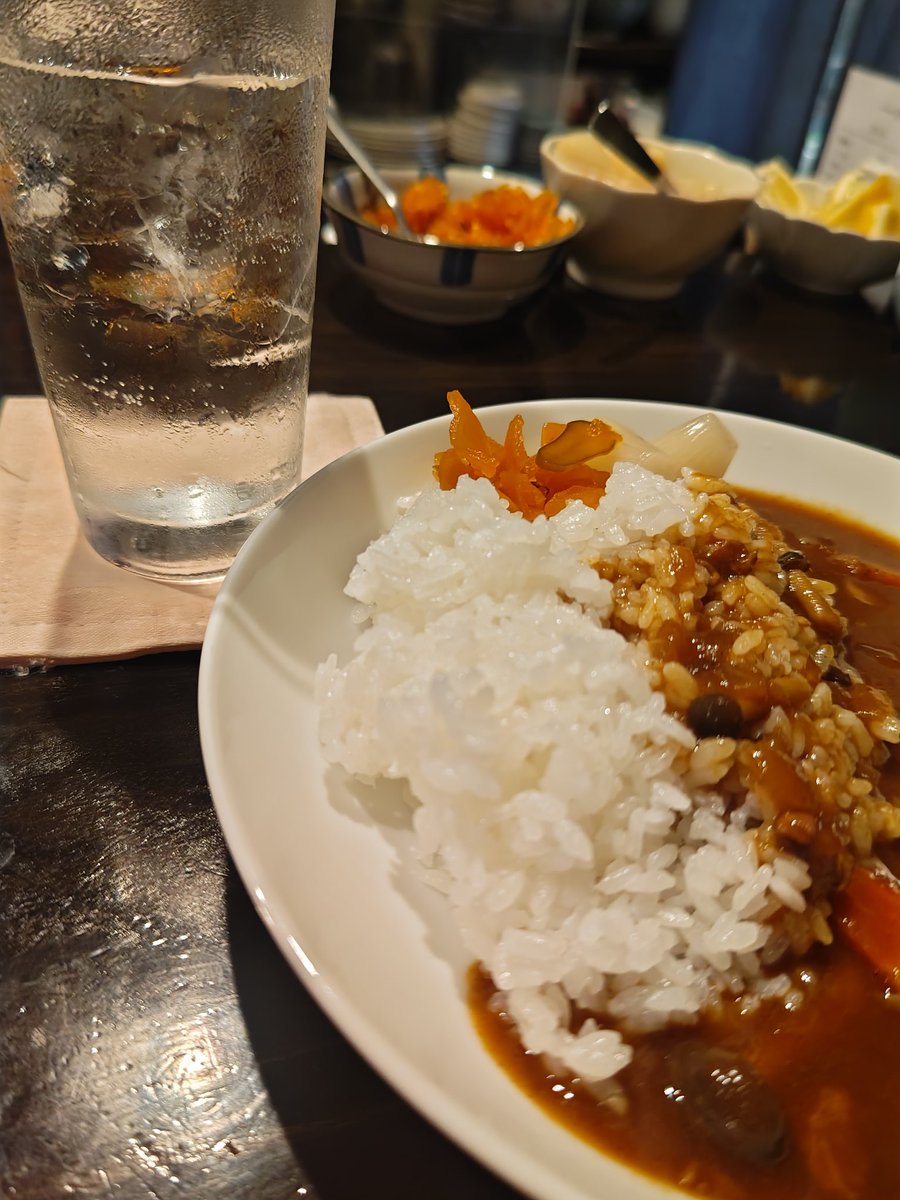 Miacis16's tweet photo. カレーライスが自慢のお店🍷✨ https://t.co/T6xl0OKkpI