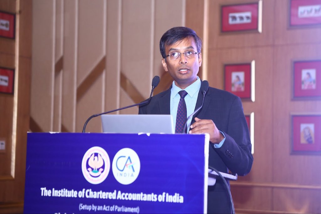 anshul_ca's tweet photo. Thrilled to have spoken last Saturday at the Seminar on “Outsourcing &amp; Global Opportunities” hosted by Gurugram Branch of ICAI!
Great discussions &amp; insightful interactions. Thanks to CA Vipin Agrawal, Chairman, Gurugram Branch for the opportunity.

#ICAI #GurugramBranch #GCC https://t.co/2ZvkgagG9V