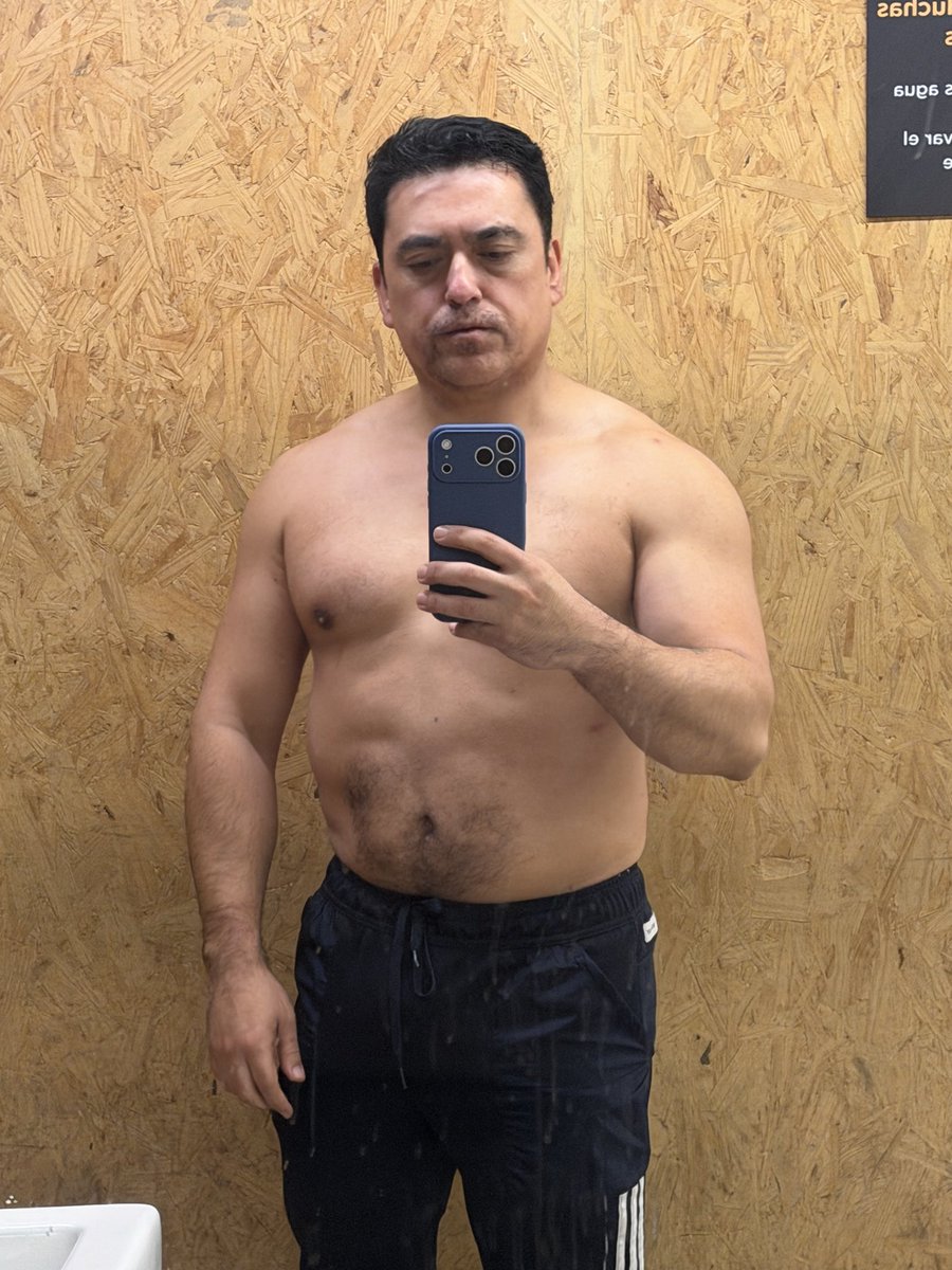 Flp82's tweet photo. La Típica de SmartFit https://t.co/oDOB0Q4eqN