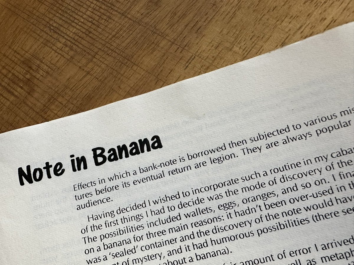 wizards_library's tweet photo. いつ見ても面白い。

▪️Banana Drama by Wayne Dobson
https://t.co/Gt72DT1AHp https://t.co/9E7jD9WRcw