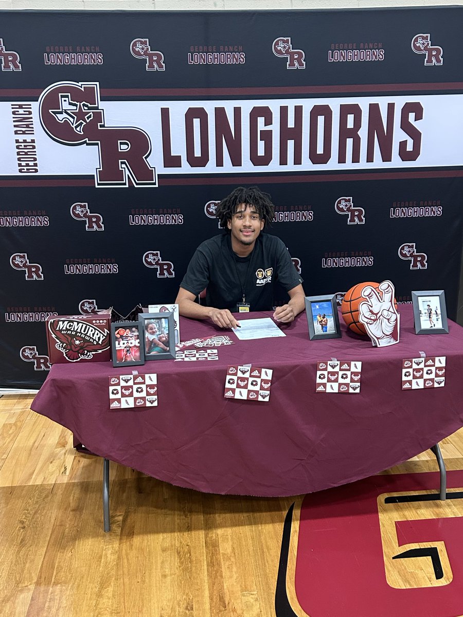 HoopsRanch's tweet photo. McMurry University, here comes that guy Kason. You are getting a good one. The best is yet to come, trust the process and continue work hard. @KasonScipio https://t.co/YUGPFQqOX8