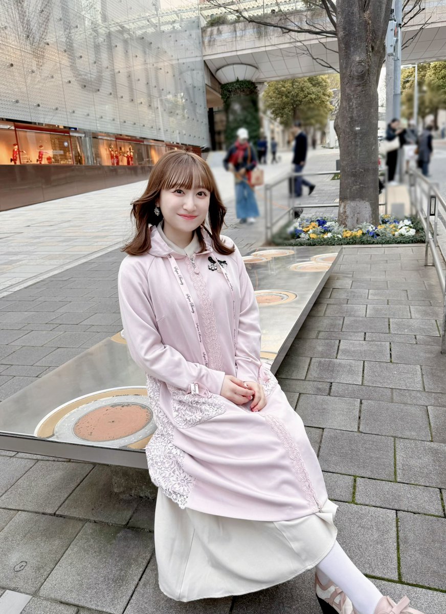高尾奏音 tweet media