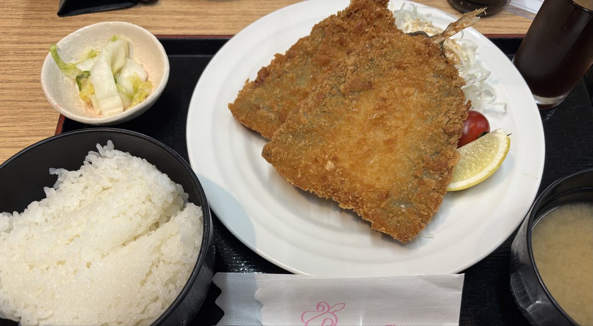 れんにき tweet media