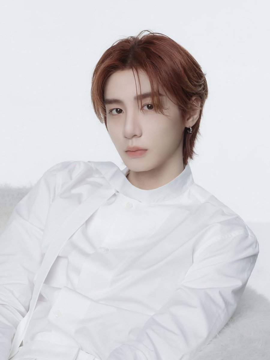 좀 tweet media