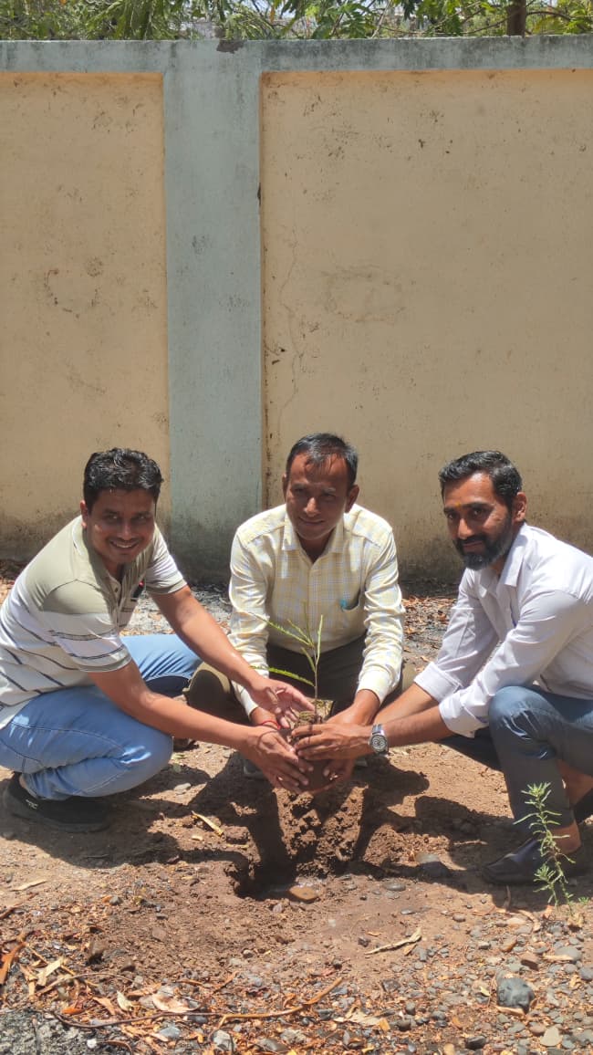 manthancsc_narmada tweet media