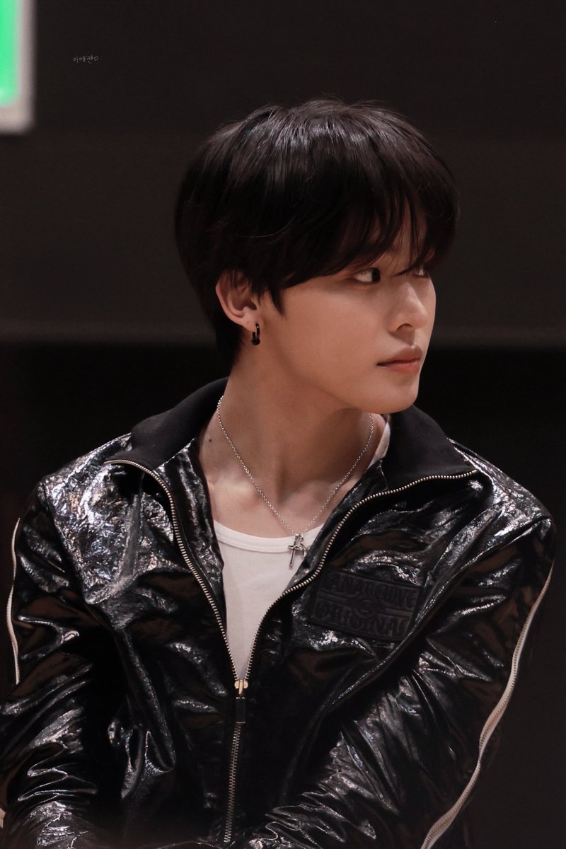 리쿠 피어싱 tweet media