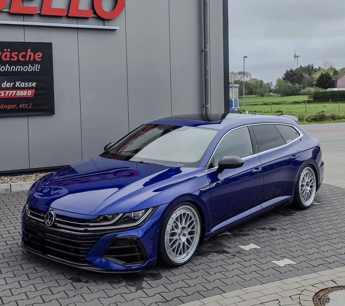 EpicDubs's tweet photo. 💙
#VW #Volkswagen #Arteon #VWRline #VwArteon #ArteonShootingbrake #MBdesignWheels #OEMwheels #Stanced #DubLife https://t.co/A1mmCVSaOS