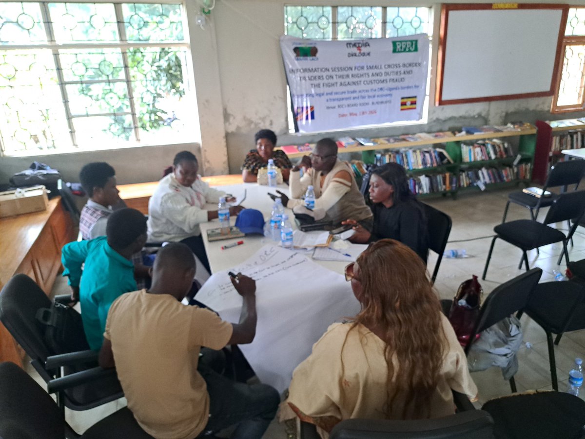 rfpjuganda's tweet photo. On May 13th 2026, @rfpjuganda and @LaBenevolencija met 50 cross-border traders from DRC and Uganda in Bundibugyo Town, Uganda. We discussed traders’ rights and duties and explored ways of preventing fraud while taking advantage of RECOS. #CrossBorderTrade #RECOS #Uganda #DRC https://t.co/ibk4QX0bfV