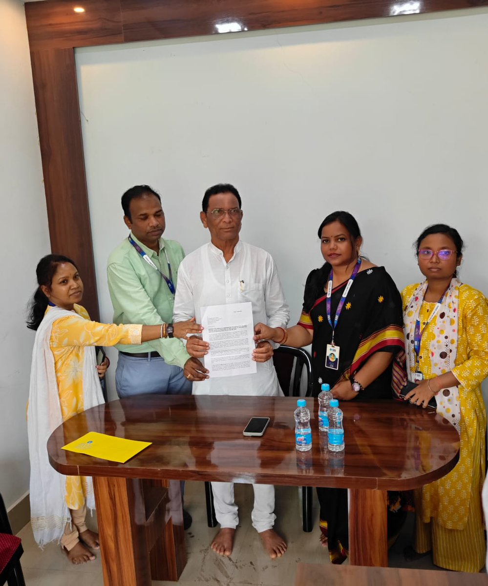 National Confederation of Bank Employees tweet media
