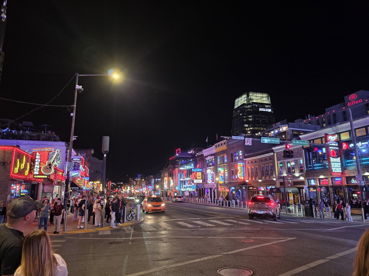 meeps ⚡ 🔜 Nashville tweet media