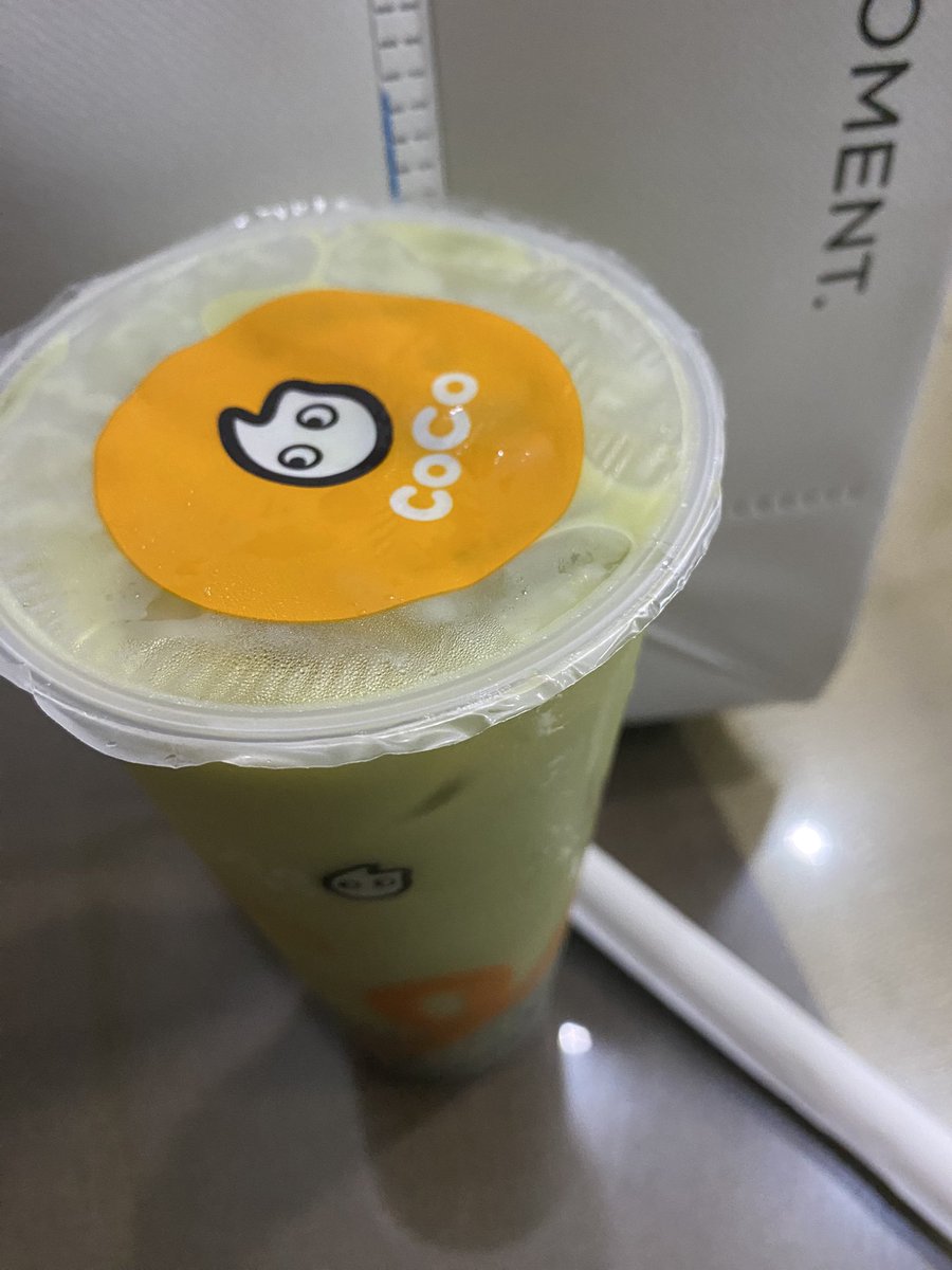 xyvidddd's tweet photo. i said banana matcha and they gave me panda matcha GIRL ANLAYO AH https://t.co/JYnKLspZ3j