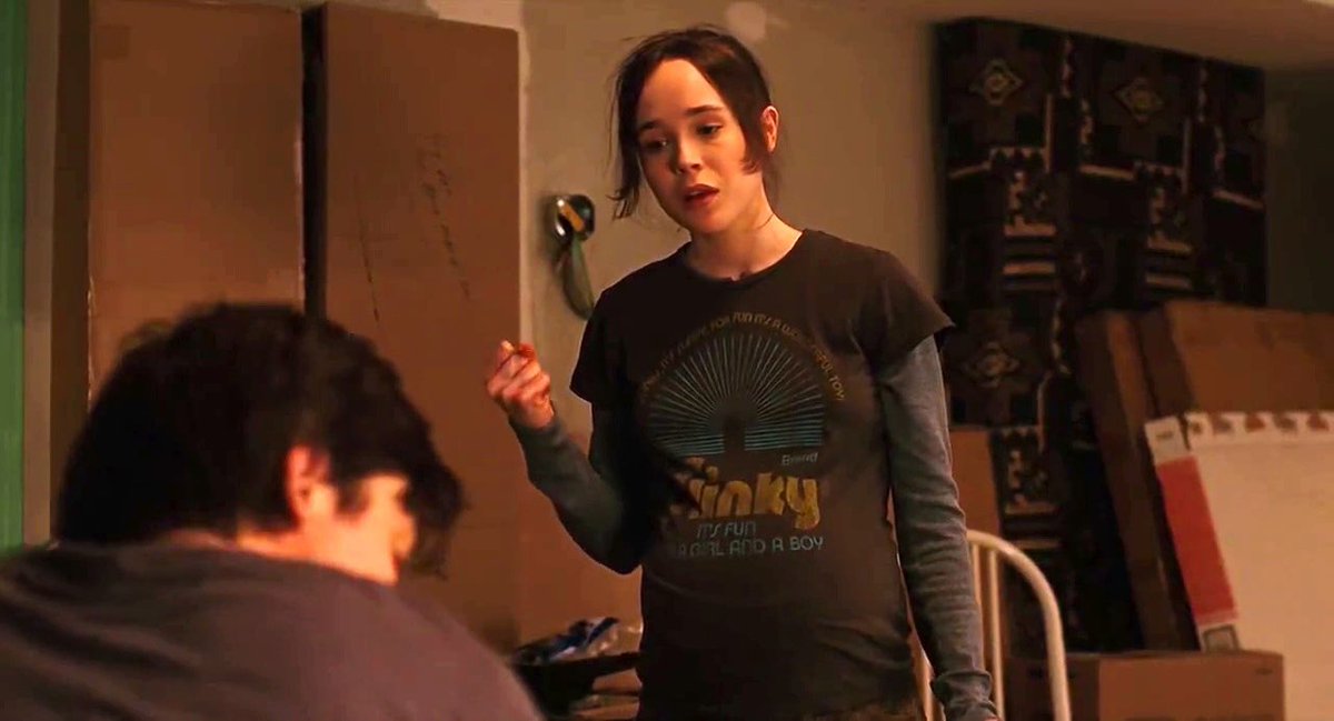 映画の中のTシャツ JUNO/ジュノ (2007) エリオット・ペイジ(当時は 