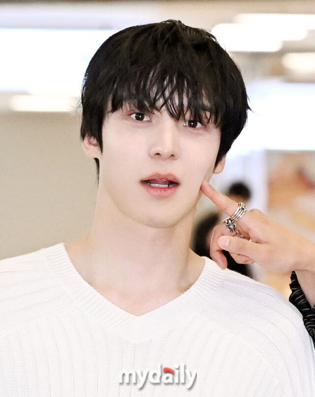 윤호댜 tweet media