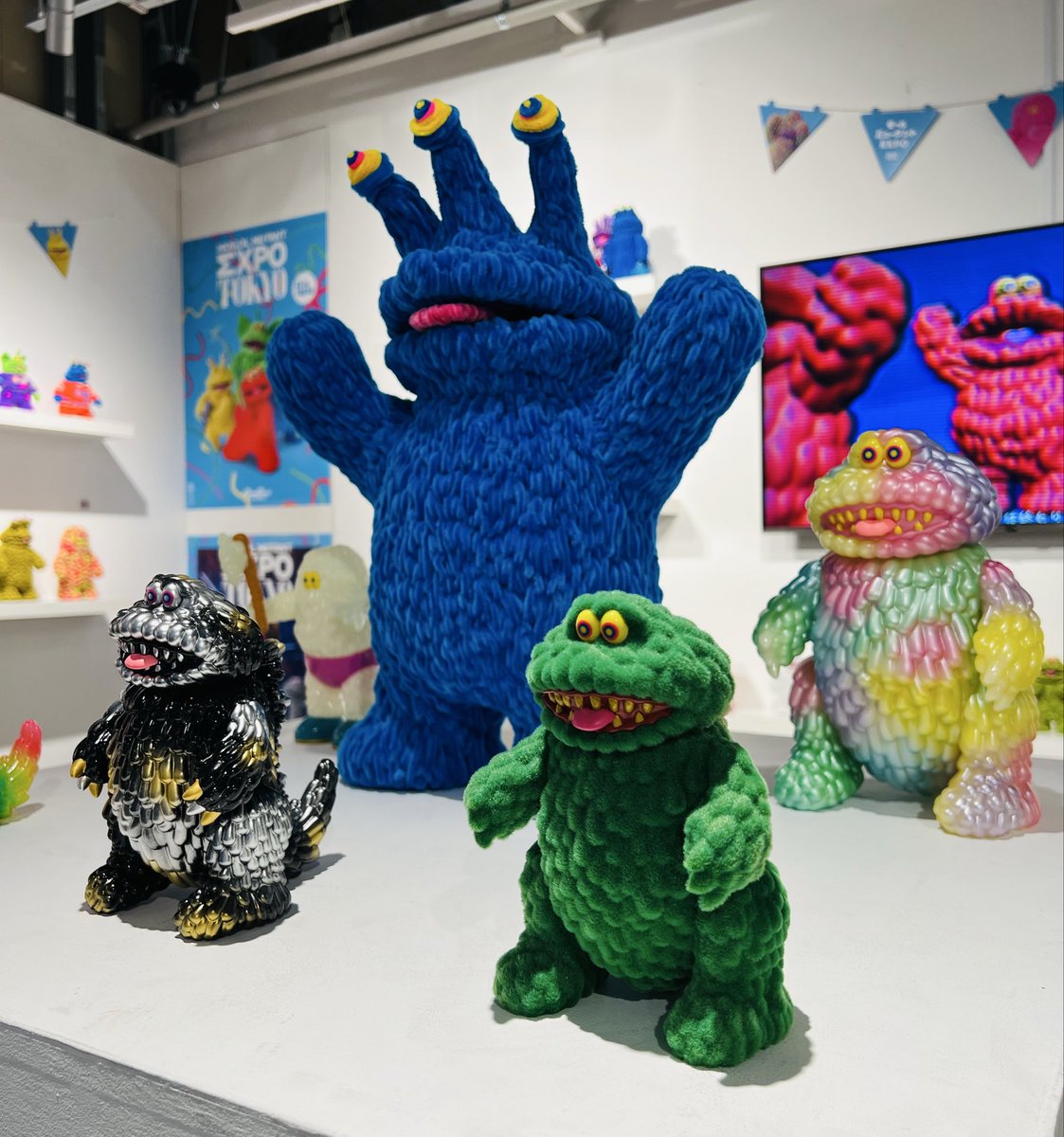 フジサキタクマさんの個展「モールミュータントEXPO 2026 TOKYO」にお